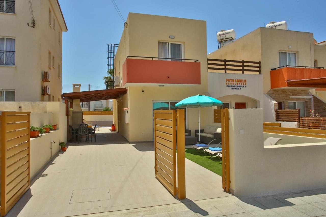 Star House Villa Paphos ภายนอก รูปภาพ