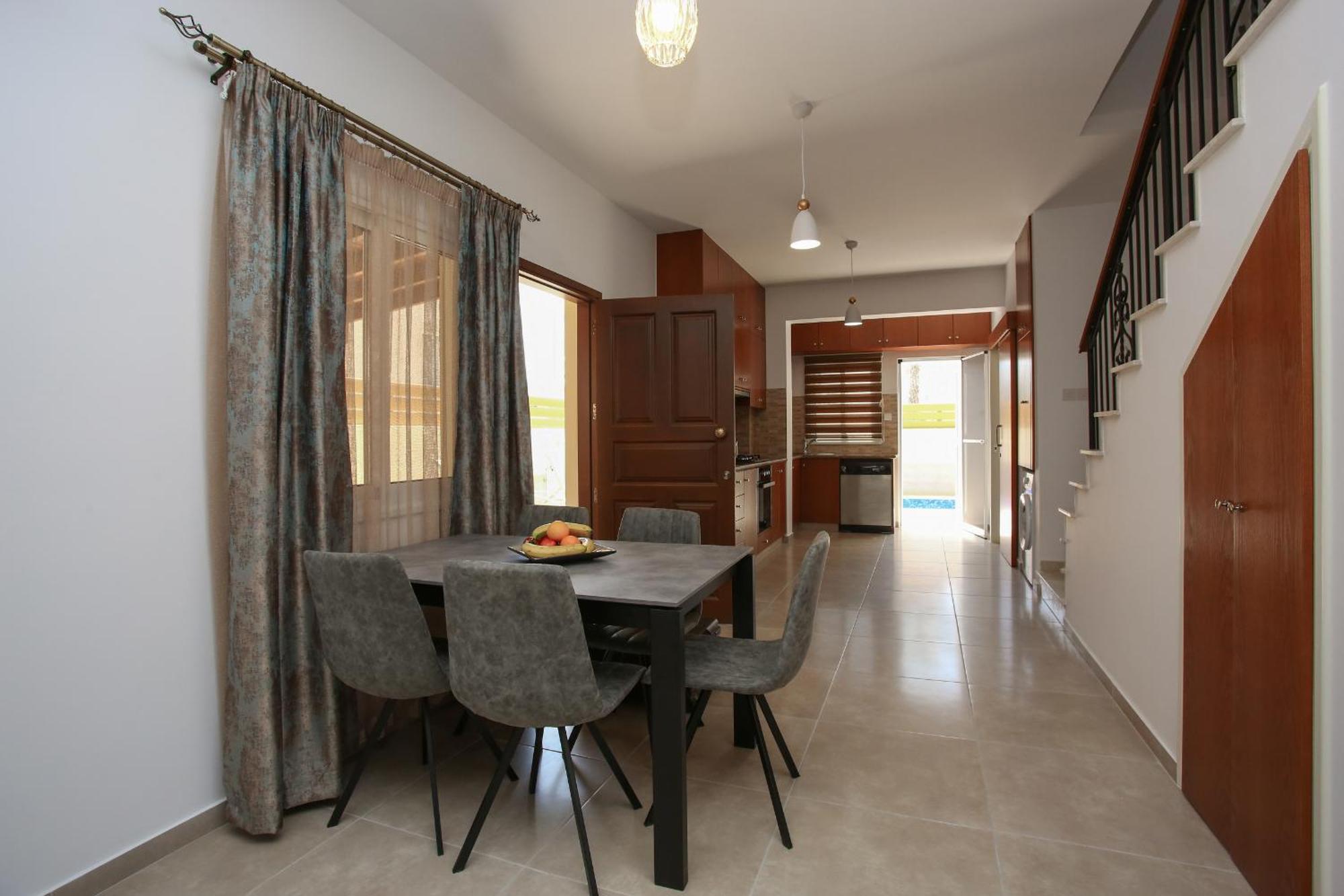 Star House Villa Paphos ภายนอก รูปภาพ